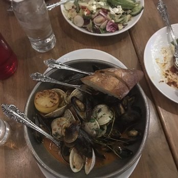 Bar Siena - Italian Near Me - Chicago, Illinois
