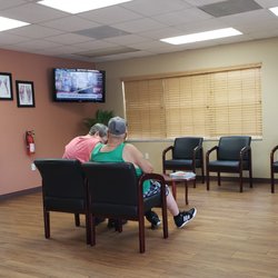 Paul Ebanks, DPM - Super clean waiting room with standard decor.