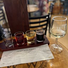 Sweet wine flight Sweet wine flight