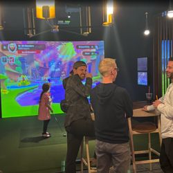 Mashies Golf Lounge
