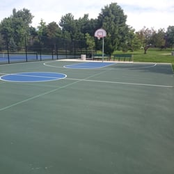 Zangs Spur Park - Basketball court
