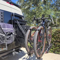 Rhoddie Bicycle Outfitters