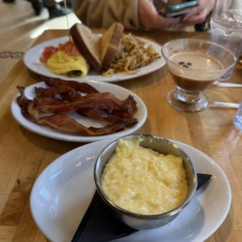Cafe Fleur De Lis - Grits Bowl - Coffee & Tea Near Me - New Orleans, Louisiana