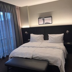 Adina Hotel Leipzig - Bedroom -Studio
