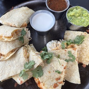 Teocalli Cocina - Chicken Quesadilla - Mexican Near Me - Lafayette, Colorado Teocalli Cocina - Chicken Quesadilla - Mexican Near Me - Lafayette, Colorado