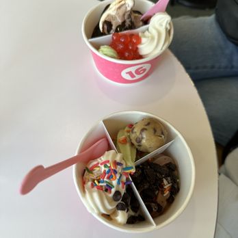 16 Handles - Ice Cream & Frozen Yogurt Near Me - Fairfield, Connecticut