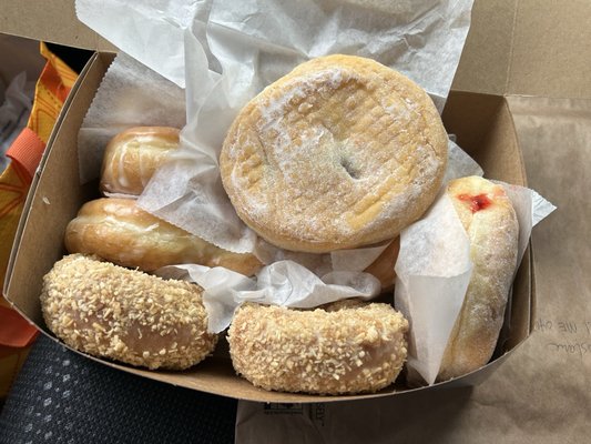 Frosty's Donuts by null