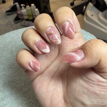 Golden Nail Bar - Nails by Dom - Nail Salons Near Me - Union City, California