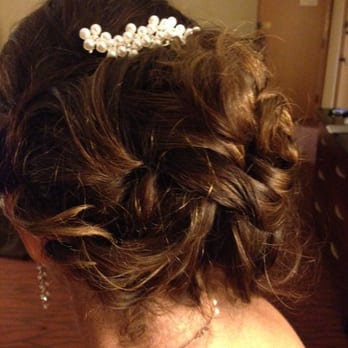 Backcomb Bandit by Griselda - My hair was perfectly done for my beach wedding. - Hair Stylists Near Me - Orange , California
