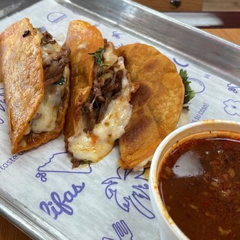 Califas - Birria tacos - Desserts Near Me - Greenville, South Carolina Califas - Birria tacos - Desserts Near Me - Greenville, South Carolina