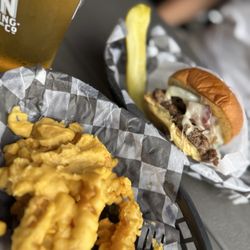 Jack Brown’s Beer and Burger Joint - Dr. Gonzo