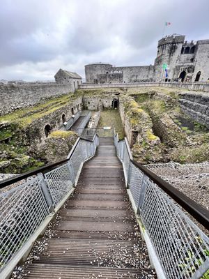 Photo of King John's Castle - Limerick, LK, IE.