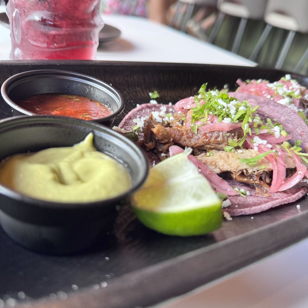 Food from Mamacita's