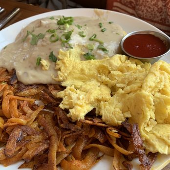 Wood Ash Rye - Biscuit and gravy with house hash browns and eggs. - New American Near Me - St. George, Utah Wood Ash Rye - Biscuit and gravy with house hash browns and eggs. - New American Near Me - St. George, Utah