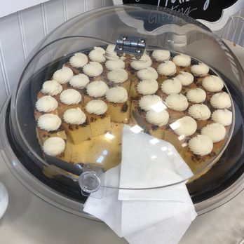 Nothing Bundt Cakes - Samples for days - Bakeries Near Me - Orlando, Florida Nothing Bundt Cakes - Samples for days - Bakeries Near Me - Orlando, Florida