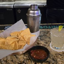 La Hacienda - Marysville - Fresh Tortillas with hot or mild salsa and a margareta produced by a bartender with helium elbow!!!