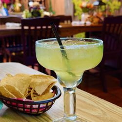 Fiesta Mexican Grill - Regular margarita had generous amount of tequila, very good (10/2026)