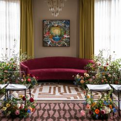 The Velvet Poppy Floral Design - Gorgeous ceremony colors
