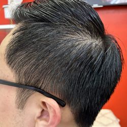 $25 for fades / taper / pompadour