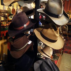 Lonesome Cowboy Ranch - Old West vintage hats