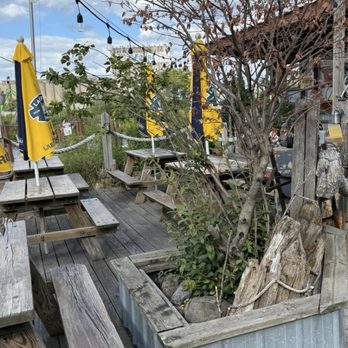 Barnacle Bud's - Seafood Near Me - Milwaukee, Wisconsin
