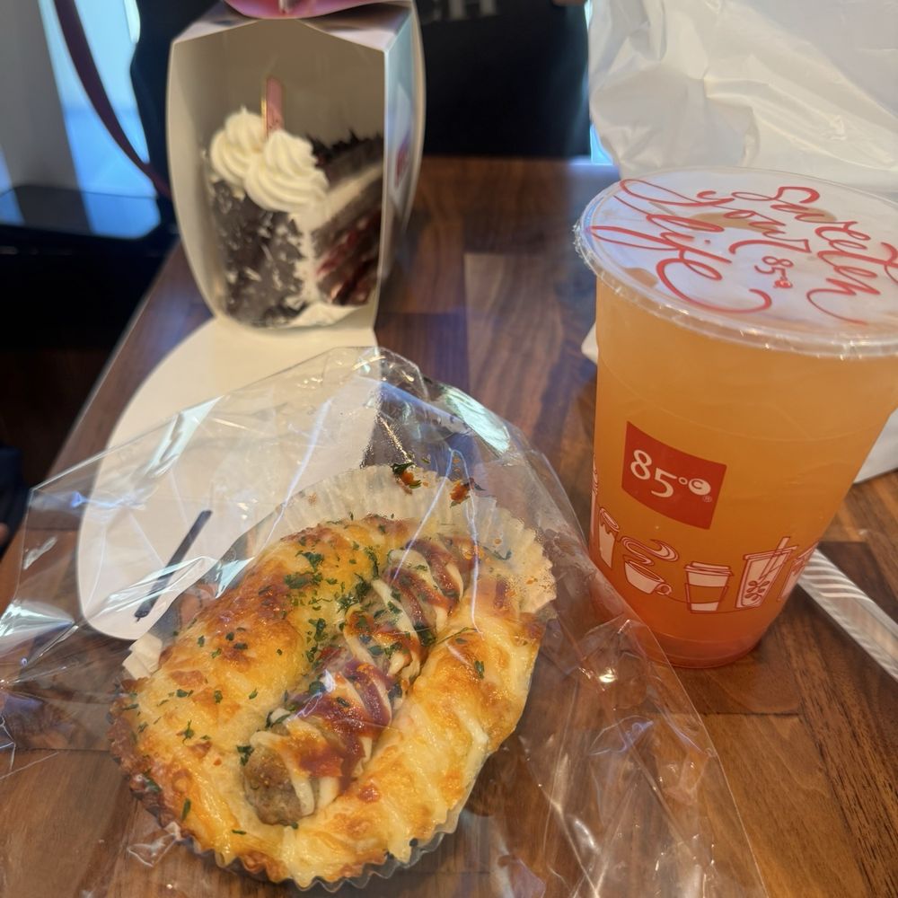 85°C Bakery Cafe-Flushing - Bakeries Near Me - Flushing, New York 85°C Bakery Cafe-Flushing - Bakeries Near Me - Flushing, New York