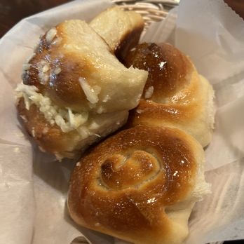 Dominic's - The Garlic Bread Gosh! - Italian Near Me - Boynton Beach, Florida