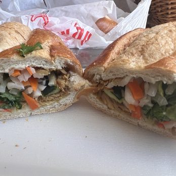 Cam Hung - 8/26/26 FYI. Chicken - Vietnamese Near Me - Sunnyvale, California Cam Hung - 8/26/26 FYI. Chicken - Vietnamese Near Me - Sunnyvale, California