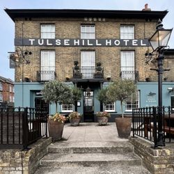 Tulse Hill Hotel