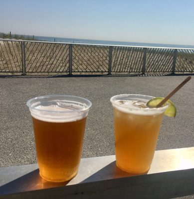 Low Tide Bar by null