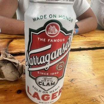 Boothbay Lobster Wharf - Beer at picnic table - Seafood Near Me - Boothbay Harbor, Maine