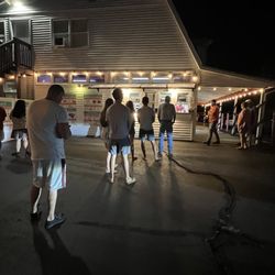 The North Pole Ice Cream and Treats - The line