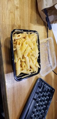 Mendelsohn's 18th Ave Kosher Pizza