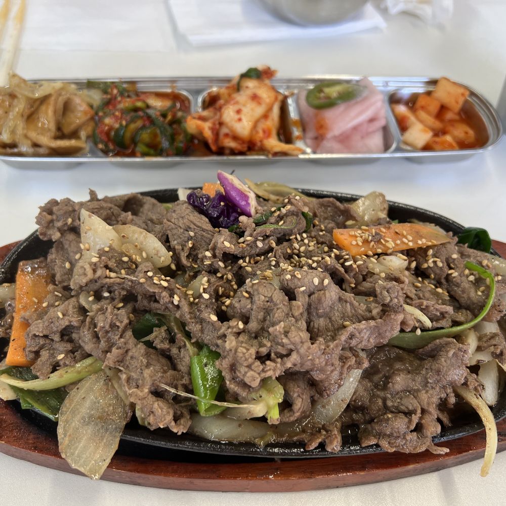 Yoo's Place - Bulgogi Beef and Side Dishes - Korean Near Me - Irvine, California Yoo's Place - Bulgogi Beef and Side Dishes - Korean Near Me - Irvine, California
