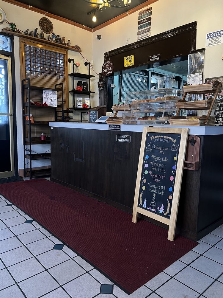 Mexes Cafe
