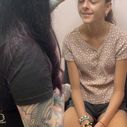 Jenna is the best at what she does!!!! Bring your teens here too!