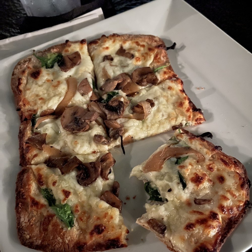 Eden Bar - Fungi flatbread - Bars Near Me - Maitland, Florida