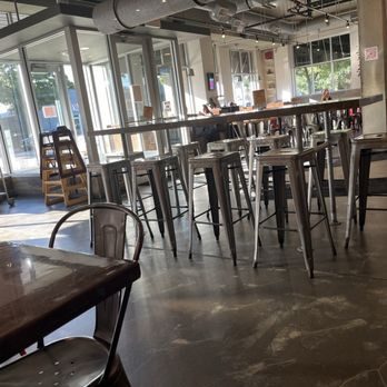 World Street Kitchen - Nice seating - Asian Fusion Near Me - Minneapolis, Minnesota World Street Kitchen - Nice seating - Asian Fusion Near Me - Minneapolis, Minnesota