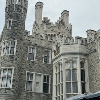 Casa Loma - Museums Near Me - Toronto, Ontario