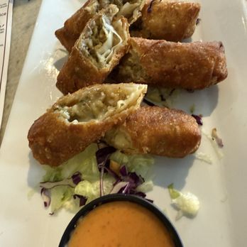 Monty’s Lighthouse - Sports Bars Near Me - Montgomery, Texas