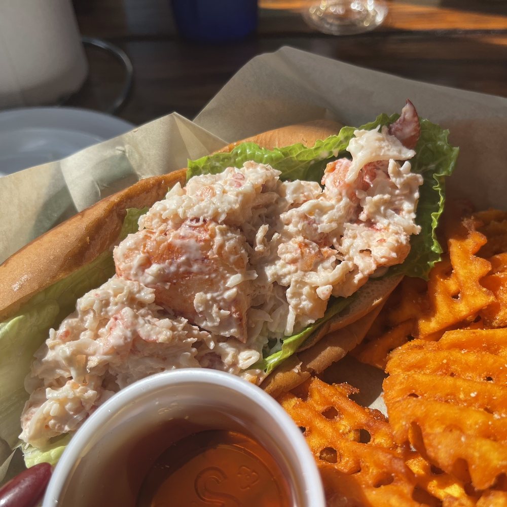 The Great Catch - Lobster Roll - Seafood Near Me - Lutz, Florida The Great Catch - Lobster Roll - Seafood Near Me - Lutz, Florida