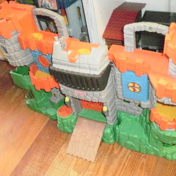 Whitehouse Indoor Flea Market - One of many playsets available - Flea Markets Near Me - Whitehouse, Texas Whitehouse Indoor Flea Market - One of many playsets available - Flea Markets Near Me - Whitehouse, Texas