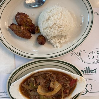 Versailles - Ropa vieja - Cuban Near Me - Miami, Florida
