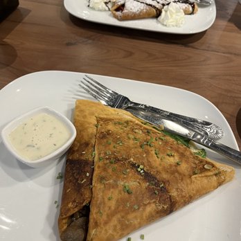 La Crepe Bakery & Cafe - Mushroom crepe and Nutella crepe - Creperies Near Me - Berea, Ohio La Crepe Bakery & Cafe - Mushroom crepe and Nutella crepe - Creperies Near Me - Berea, Ohio