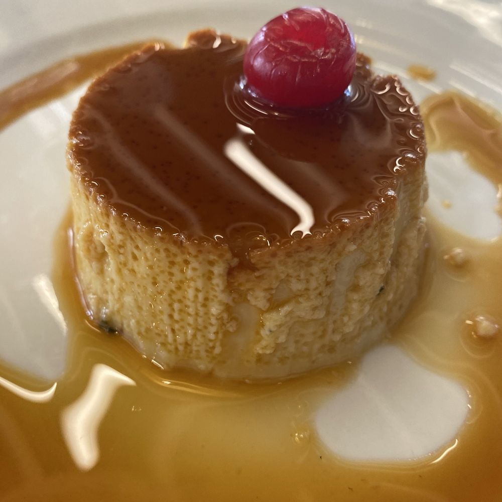 Mi Tierra Bar & Kitchen - Dominican Near Me - Miami, Florida Mi Tierra Bar & Kitchen - Dominican Near Me - Miami, Florida