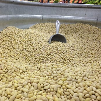 Lowe's Mercado - Denver - Bulk Pinto Beans at Lowe's Mercado - Grocery Near Me - Denver, Colorado Lowe's Mercado - Denver - Bulk Pinto Beans at Lowe's Mercado - Grocery Near Me - Denver, Colorado