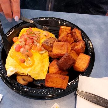 Funcle's Café - Egg cheese omelet - Coffee & Tea Near Me - Hamden, Connecticut
