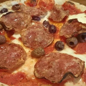 Ida Red - Our Not pepperoni pizza, with istra salami and olives - Pizza Near Me - Macedon, XGL Ida Red - Our Not pepperoni pizza, with istra salami and olives - Pizza Near Me - Macedon, XGL