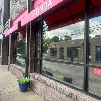 Fonda 12 South - Store front - Mexican Near Me - Nashville, Tennessee