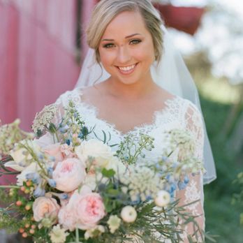 Alyssa Nicole Make-up - Makeup Artists Near Me
